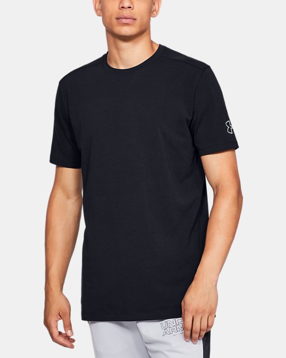 Men's UA Baseline Short Sleeve Long Line T-Shirt in Black image number 0